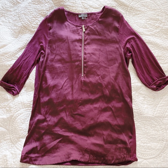 Vince Camuto Half Zip Mixed-Media Tunic Blouse Top - Picture 2 of 3